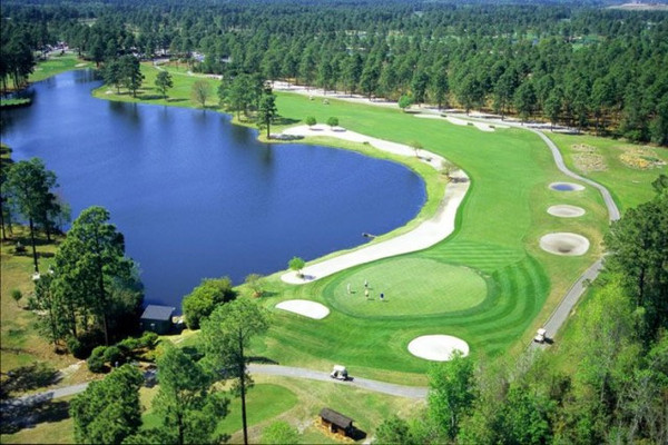 SouthCreek at Myrtle Beach National will leave golfers smiling